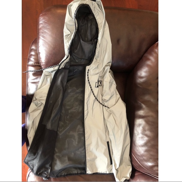 Limited Edition Brand New PINK Jacket - Picture 3 of 3